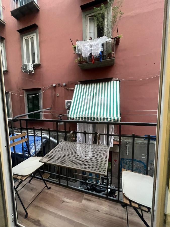 Guest House Napul'E Napoli Bagian luar foto